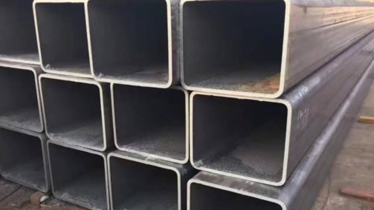 What are the Common Demanding Situations Faced While Interpreting Data from Pipe Weight Charts?