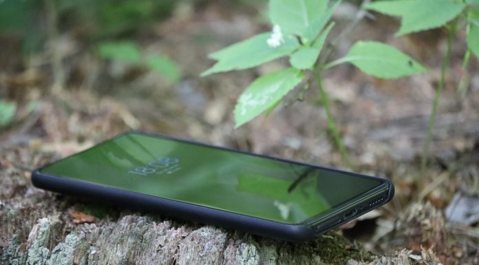 Unlocking the Benefits of eSIM Phones