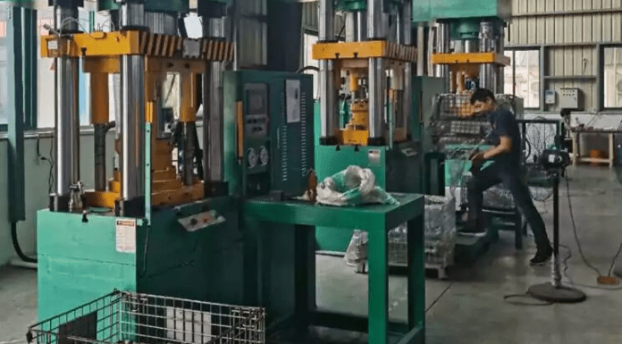 Which Types Of forging Tools And Equipment Are Used In the Forging Process?