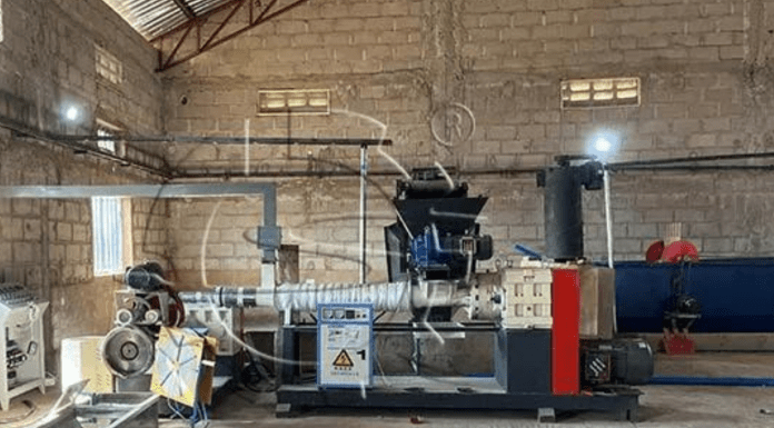 How Are Effective Plastic Reuse Guaranteed by HDPE Reusing Machines?