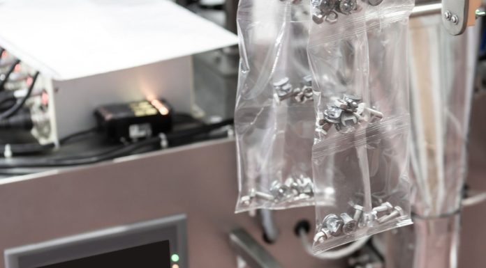 How to Choose the Right Pouch Filling Machine Manufacturer