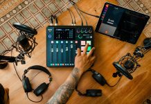 How to Start a Podcast: Equipment Beginners Guide